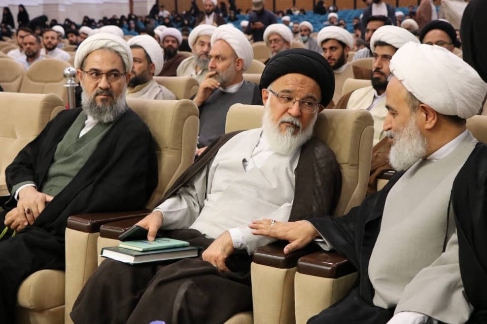 حوزه علمیه باید سطح فقهی خود را به &laquo;فقه تمدن&zwnj;ساز&raquo; ارتقا دهد