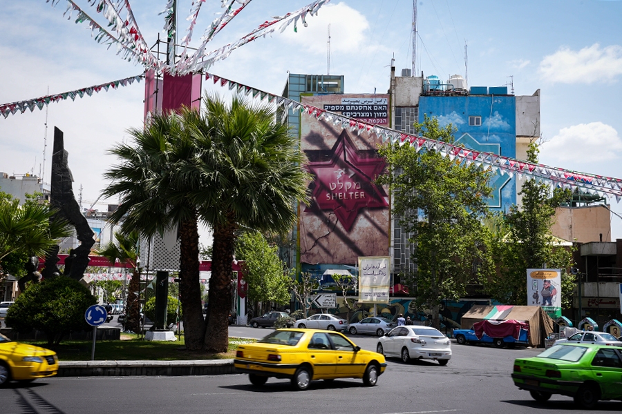 رونمایی از دیوارنگاره قطعیت تنبیه رژیم صهیونیستی رونمایی از دیوارنگاره قطعیت تنبیه رژیم صهیونیستی