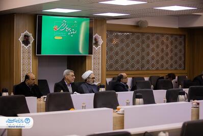 نشست هم‌اندیشی اساتید و چهره‌های قرآنی پیرامون ماه رمضان