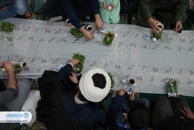 افطاری خانوادگی طلاب حوزه مشکات