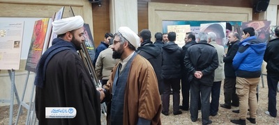 پرسنل اداره کل تبلیغات اسلامی اصفهان از نمایشگاه معنویت در اسارت بازدید کردند
