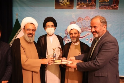 آیین تجلیل و تقدیر از فعالان عرصه جهاد تبیین برگزار شد