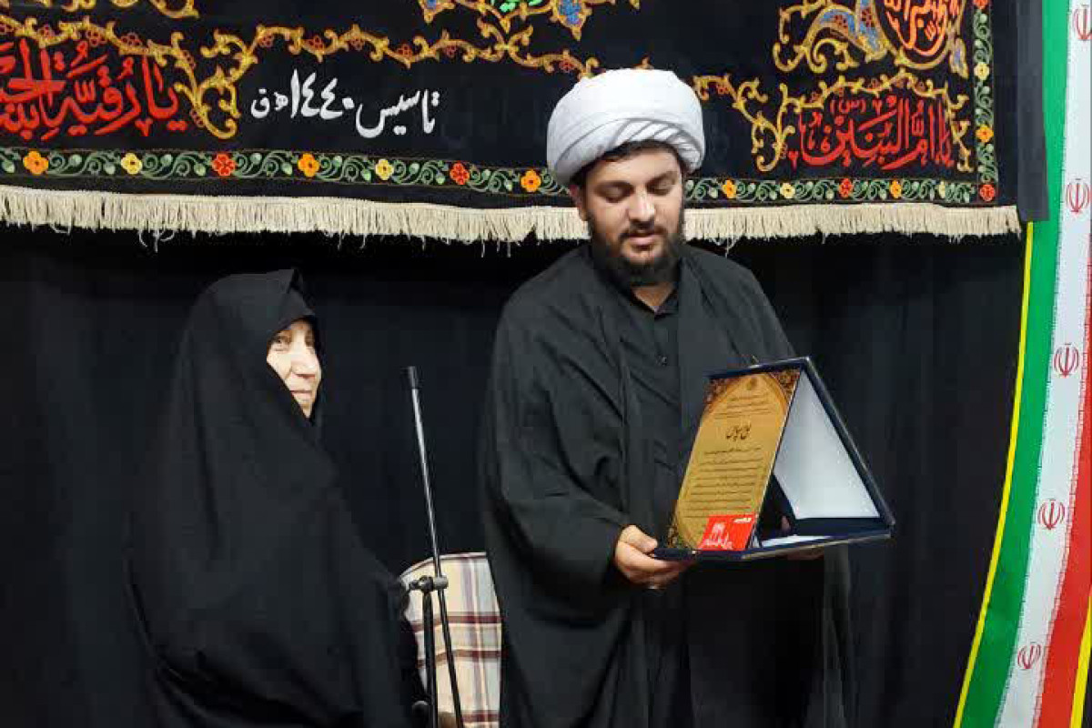 مشکلات این شهر با حضور مادربزرگ‌ها حل می‌شود