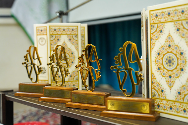 نشان «حبیب» اواخر شهریور به پیرغلامان حسینی اهدا می‌شود