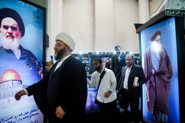 بازدید رئیس سازمان تبلیغات اسلامی از سی و ششمین نمایشگاه کتاب