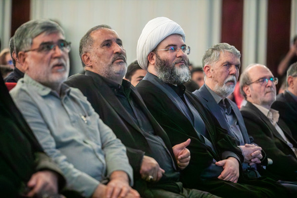 ویژه‌برنامه «از ایران بخوان»