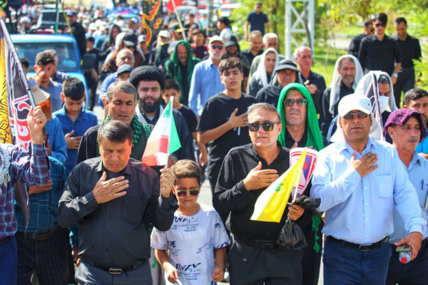 مراسم پیاده روی جاماندگان اربعین در یاسوج برگزار شد