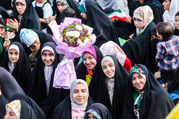 Campaña “Como una Estrella”; La Celebración Femenina Más Grande de Irán