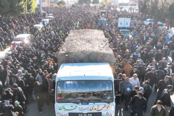 آئین پیاده‌روی حرم تا حرم در یاسوج برگزار شد