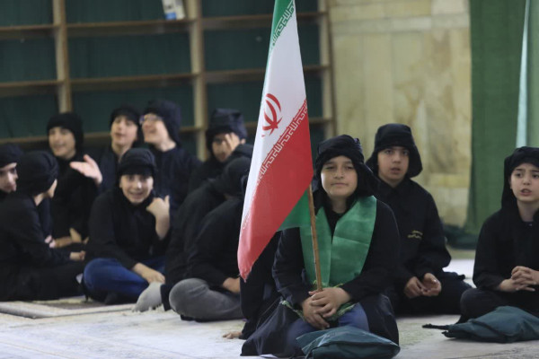 با حضور قاری بین المللی قرآن کریم و داور برنامه محفل، حاج احمدابوالقاسمی برگزار شد؛