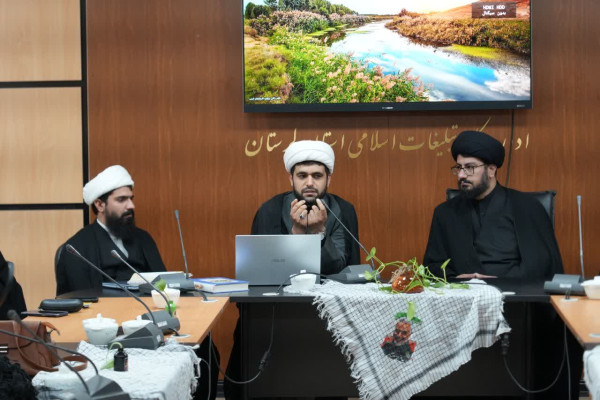 نشست هم‌افزایی مدیران تحول‌خواه مدارس خرم‌آباد برگزار شد
