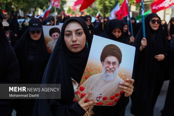 مراسم جاماندگان تشییع آقای شهید ایران با حضور مردم ولایی و انقلابی اردبیل