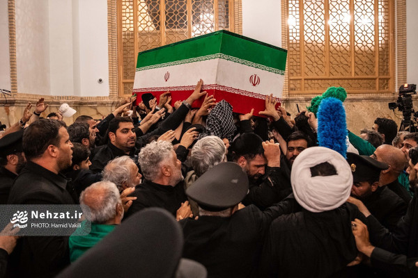 مراسم تشییع پیکر رهبر شهید انقلاب در مشهد مقدس برگزار شد