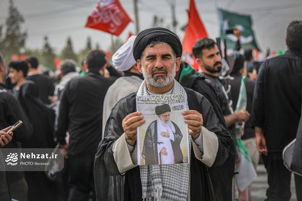 مراسم باشکوه تشییع پیکر رهبر شهید انقلاب اسلامی برگزار شد