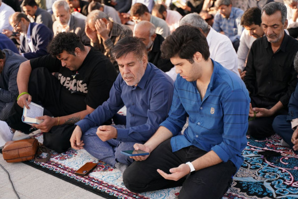 مراسم پرفیض دعای عرفه در یاسوج برگزار شد