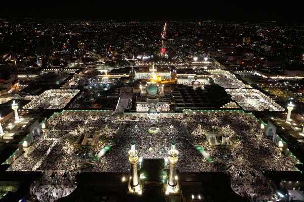 Expressions of Iranian Devotion: From Ashura to Itikaf