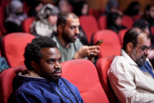 آیین رونمایی از کتاب «سفیر نور»