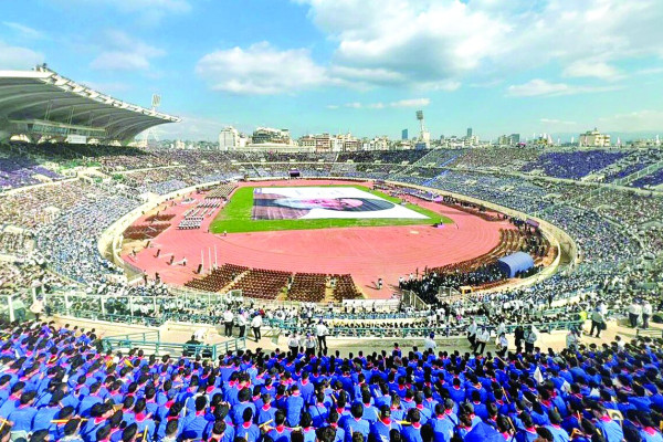 ۷۵ هزار پیشاهنگ لبنانی سرود «سلام فرمانده» را همخوانی کردند