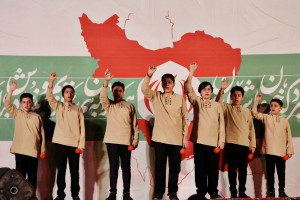 ۷۰۰ اجرای سرود و نمایش در تجمعات مردمی